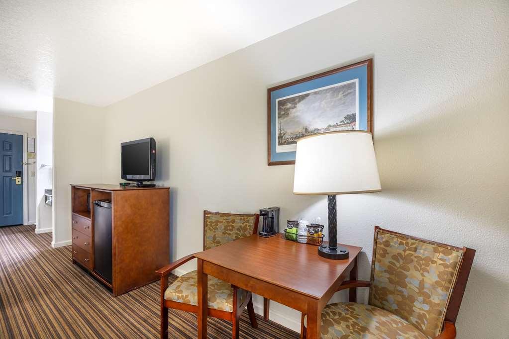 Best Western Capital City Inn Сакраменто Стая снимка